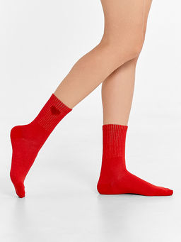 Цена за 5 пар! Носки женские ярко-красные с рисунком в пушистого сердечка