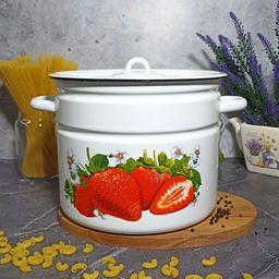 Кастрюля 9,0л цил. белосн. Клубника садовая 1с200с
