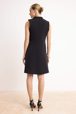 Siyah Duz Dugme Detayl? Mini Dokuma Elbise TWOSS26EL00300