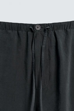 PANTAL?N FLUIDO RELAXED FIT / Negro - Zara фото 9
