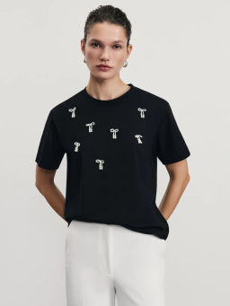 Футболка с бантиками из бусин / Zarina