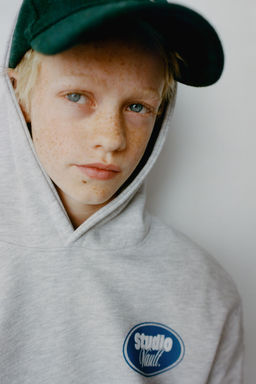 RAISED TEXT HOODIE - Zara фото 6