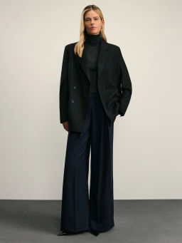 Широкие брюки с вискозой в составе / Zarina