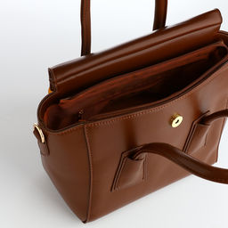 Сумка женская мессенджер на магните, 35×15×23 см, коричневая