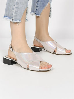 Босоножки 004-2421-R874-01