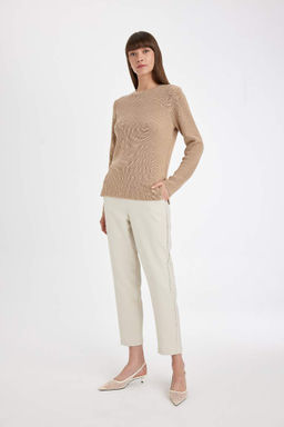 Женский свитер-туника из блестящей ткани обычного кроя с круглым вырезом - Defacto фото 2