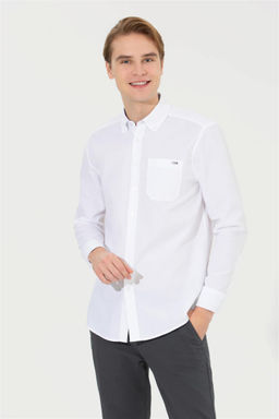 Мужская белая рубашка с длинным рукавом