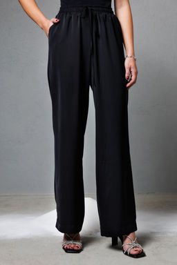 Брюки KOKOdea 212260.25 черный фото 4