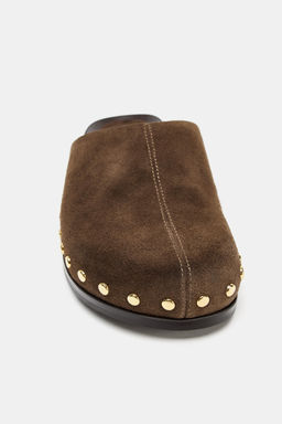 LEATHER CLOGS WITH STUDS - Zara фото 3