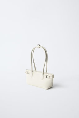 BUCKLE DETAIL SHOULDER BAG