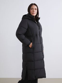 Kap??onlu Kad?n ?i?me Mont