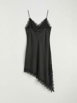 V Yaka Dantel Detayl? Saten Bluz