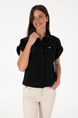 Kad_n Siyah _izgili K_sa Kollu G_mlek Sepette S_rpriz _ndirim