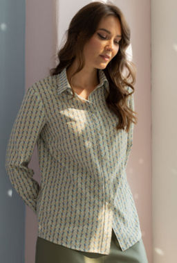 элегантная рубашка