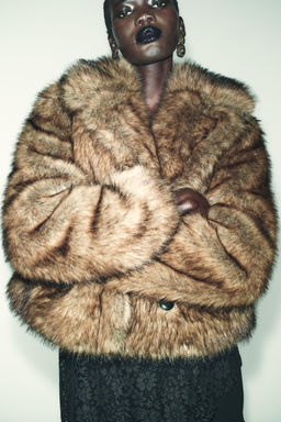 SHORT FAUX FUR COAT - Zara фото 3