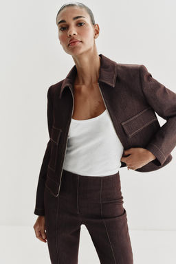 CHAQUETA CORTA BOLSILLOS SOLAPA / Marr?n - Zara фото 2