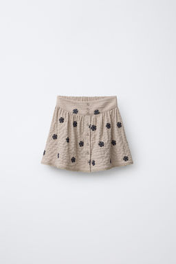 EMBROIDERED TEXTURED SKIRT