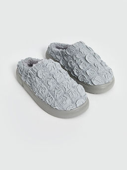 Pel?? Kad?n Ev Terli?i