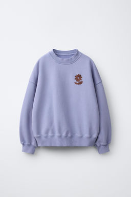 SUDADERA FLOR BORDADA / Azul claro