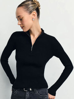 Джемпер в рубчик с молнией / Zarina