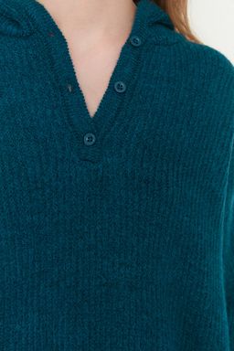 Yesil Yumusak Dokulu Kapusonlu Triko Kazak TWOAW21KZ0410 - Trendyolmilla фото 4