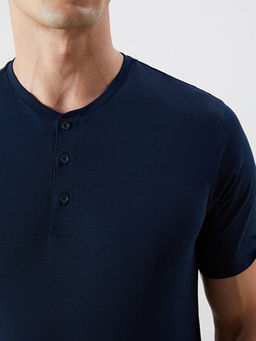 Standart Kal?p Erkek ?ortlu Pijama Tak?m?