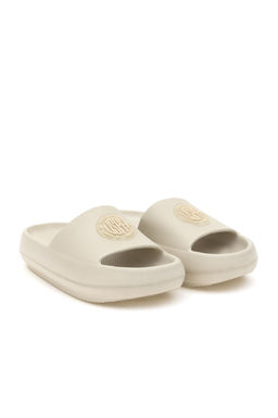 Kad_n Ta_ Ayakkab_ Sepette S_rpriz _ndirim