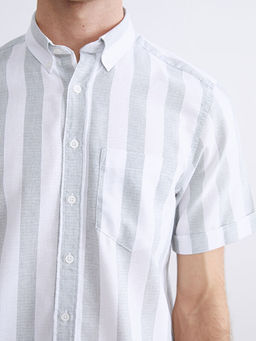 Regular Fit K?sa Kollu ?izgili Arm?rl? Erkek G?mlek