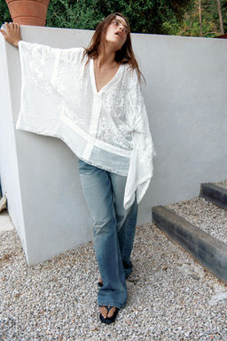 BLUSA CAPA BORDADA ZW COLLECTION / Blanco - Zara фото 5