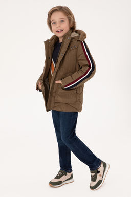 Erkek _ocuk Haki Kaban Sepette S_rpriz _ndirim