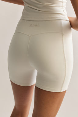 Pantal?n biker corto con SoftMove y bolsillo - H&m фото 4
