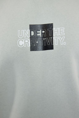 TRENDYOL MAN Siyah %100 Pamuk Oversize/Genis Kesim Kapusonlu Uzun Kol S?rt Yaz? Bask?l? Sweatshirt TMNAW24SW00220 - Trendyolmilla фото 12