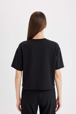 Черная женская базовая футболка с круглым вырезом и короткими рукавами, свободный крой - Defacto фото 6