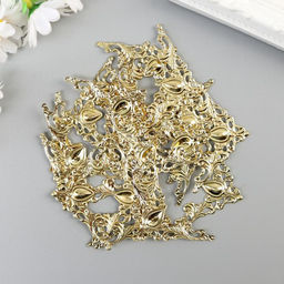 Цена за 20 шт. Уголок декоративный "Греческий узор" 4х4  см С1252