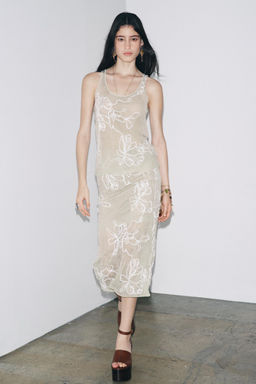 SEMI-SHEER STRUCTURED KNIT SKIRT - Zara фото 2
