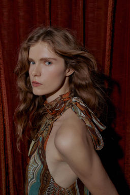 ASYMMETRIC PRINTED TOP WITH METALLIC THREAD - Zara фото 5