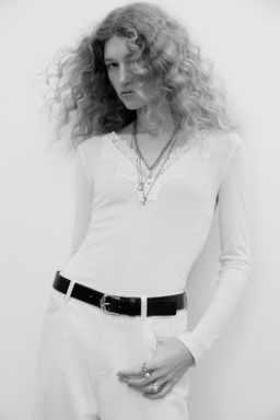 Top con ribete de encaje - H&m фото 3