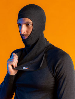 Подшлемник с вырезом для лица