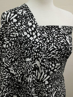 Штапель Ирбис цв.черный, ш.1.45м, вискоза-100%, 100гр/м.кв - Купава фото 2