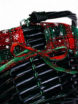 Корзина плетёная для хранения «Новогодняя», 32×32×14 см, ручка h=14 см, зелёная