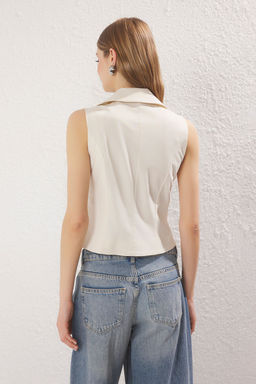 TRENDYOLMILLA Siyah Ceket Yaka Fitted Dokuma Yelek TWOSS25YE00064  фото 4