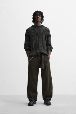 TEXTURED PRINTED SWEATER