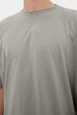 Gri Basic %100 Pamuklu Bisiklet Yaka Oversize/Genis Kesim K?sa Kollu T-Shirt TMNSS22TS0318