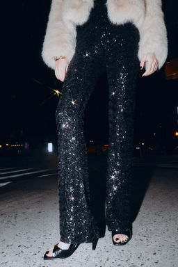 FLARE SEQUIN LEGGINGS