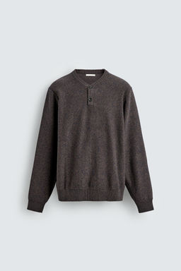 BUTTON-UP V-NECK SWEATER