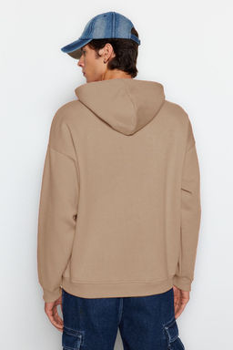 TRENDYOL MAN Gri Oversize/Genis Kesim Kapusonlu Hayvan Nak?sl? Ici Polarl? Sweatshirt TMNAW24SW00097 - Trendyolmilla фото 26