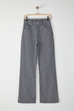 Koyu Mavi Cizgili Normal Bel Wide Leg Jeans TWOSS25JE00258 - Trendyolmilla фото 5