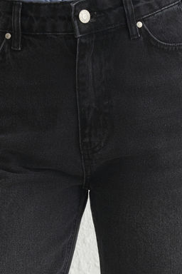 Siyah Normal Bel Mom Jeans TWOSS25JE00135 - Trendyolmilla фото 3