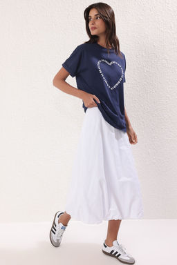 TRENDYOLMILLA Beyaz %100 Pamuk Kalp Slogan Bask?l? Oversize/Rahat Kesim Orme T-Shirt TWOSS24TS00139  фото 9