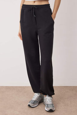 Siyah Beli Lastikli Basic Jogger Kordonlu Orme Esofman Alt? TWOAW26EA00016 - Trendyolmilla фото 3